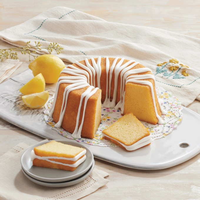 Lemon Bundt Cake, , large