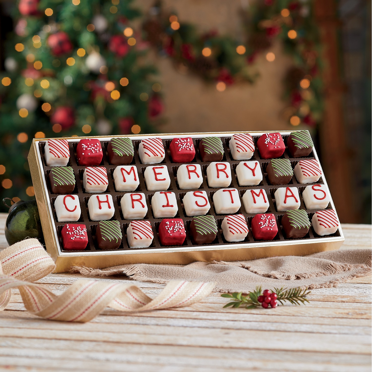 Merry Christmas Mini Petits Fours Wisconsin Cheeseman