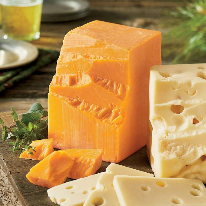 Buy Medium Wisconsin Cheddar Cheese Online