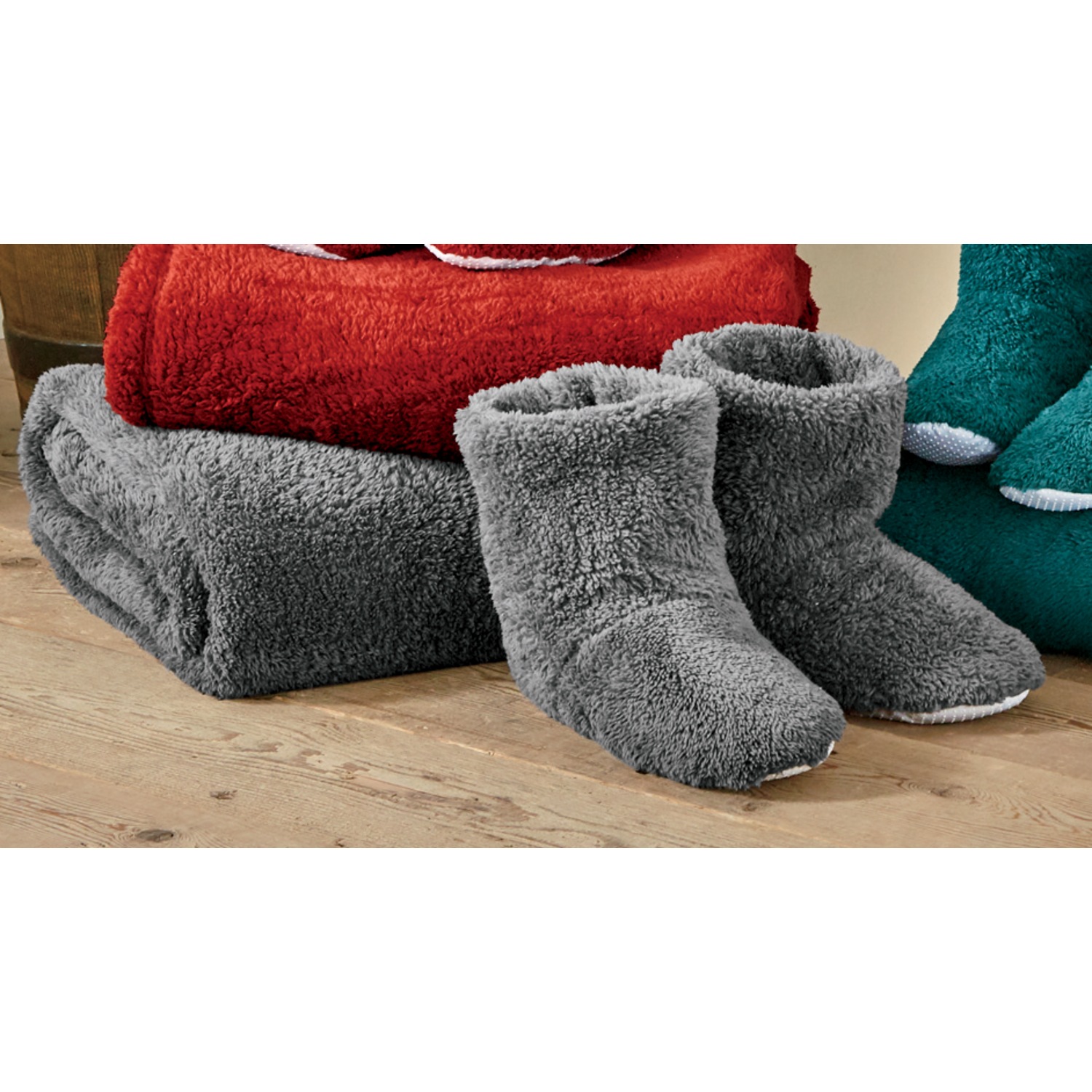 Ultraplush Throw and Bootie Set Wisconsin Cheeseman